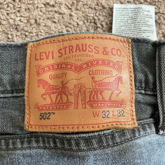 Levi's 502 Men's Taper Fit Jeans (32x32) Gray - Picture 5 of 5